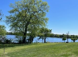 1229 Overton Cir, Gallatin, TN 37066