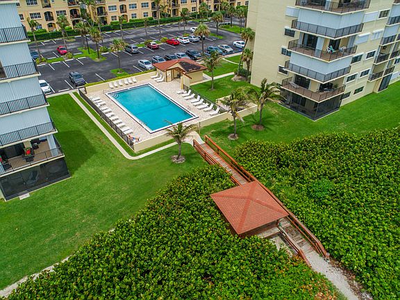 5th image of 7440 S Ocean Dr APT 223