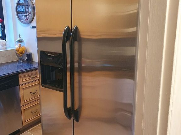 4th image of 8310 118th St APT 5A