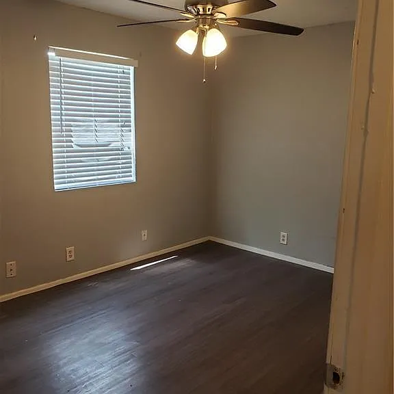 2304 Cedrick Cv #B — Photo 6