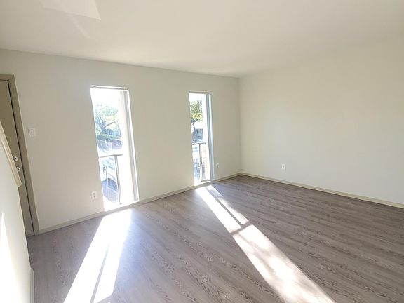 3rd image of 1342 Winding Brook Cir #126