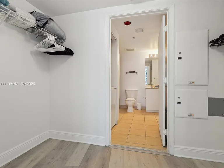 1750 N Bayshore Dr #2805 — Photo 22