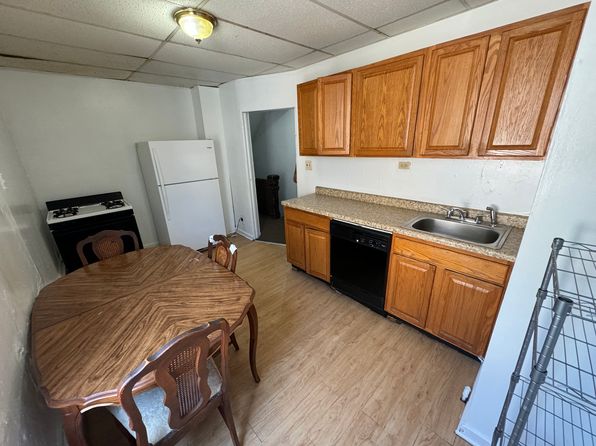 348 S Bouquet St APT 2