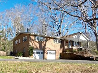 378 Cragmont Rd, Black Mountain, NC 28711