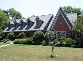 404 Westbury Ln, Florence, AL 35630