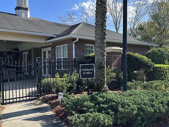 4th image of 4480 Deerwood Lake Pkwy Unit 624