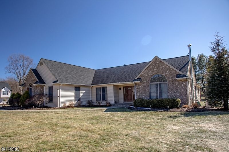 1st image of 6 Clydesdale Ridge Rd