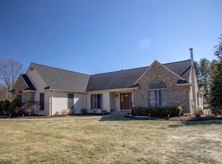 6 Clydesdale Ridge Rd, Wantage Twp., NJ 07461