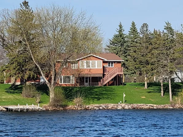 17403 Fairway Cir, Cold Spring, MN 56320
