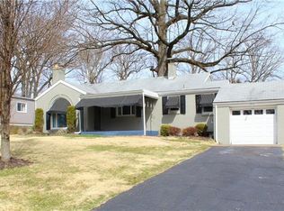 1918 Shaler Dr, Glenshaw, PA 15116