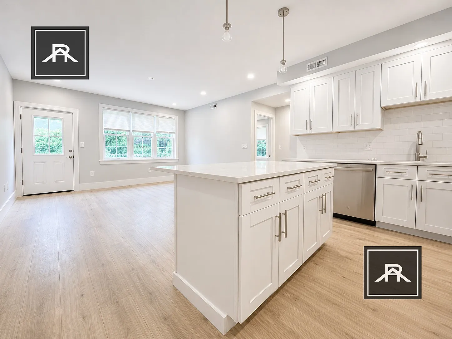 2 bed, 2.0 bath, $3,500 — Photo 2