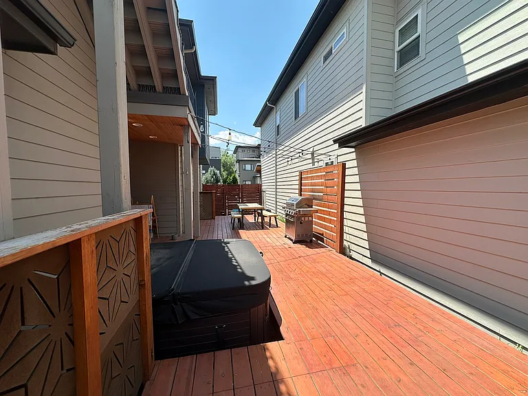 356 Pascal St — Photo 28