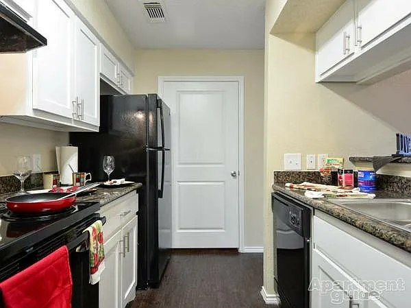 Keystone Townhomes — Photo 7