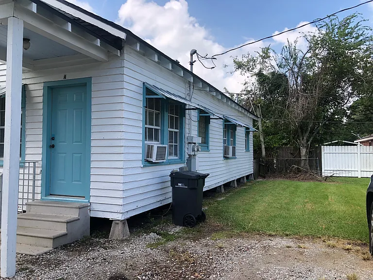 406 S Jefferson St — Photo 42