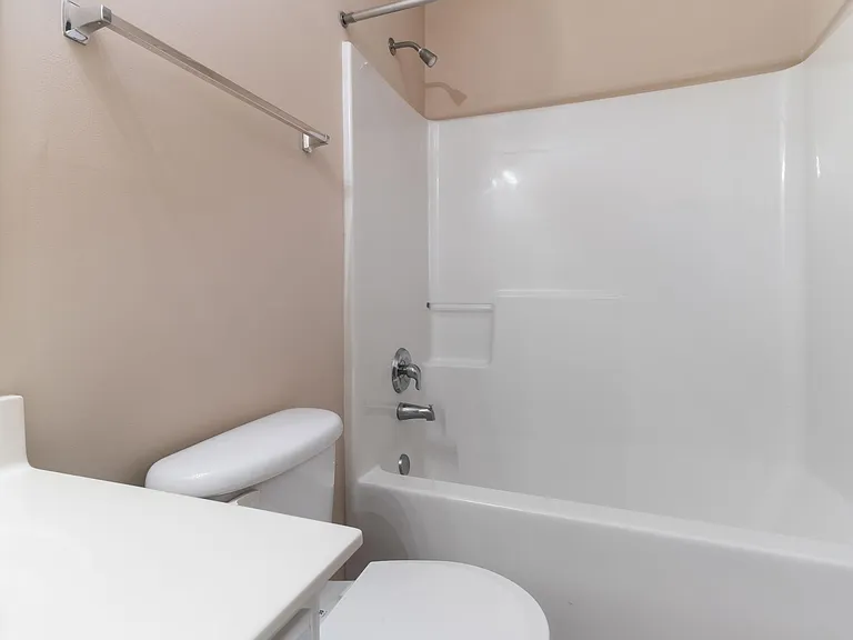 1756 Olivers Crossing Cir — Photo 9