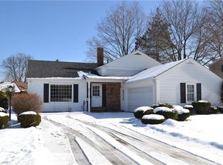 3545 Archwood Dr, Rocky River, OH 44116