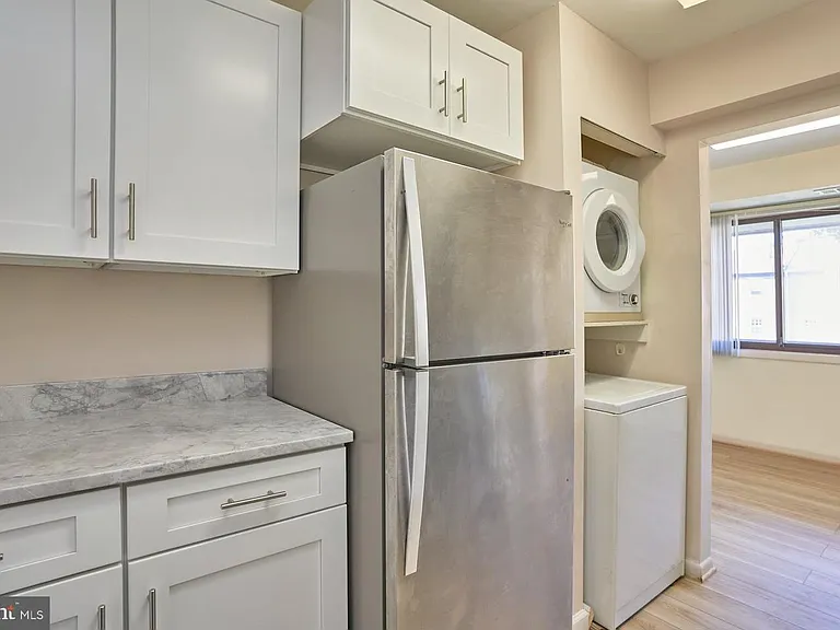 4371 Lee Hwy — Photo 6