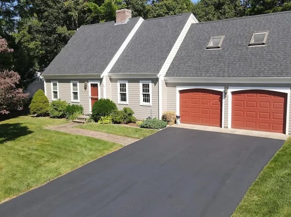 43 Lumberjack Trail, West Yarmouth, MA 02673