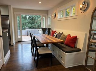 1626 106th Ave SE, Bellevue, WA 98004