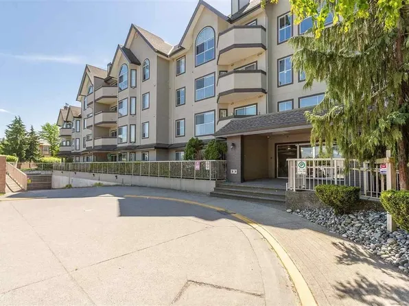 12464 191b St #411, Pitt Meadows, BC V3Y 2P6