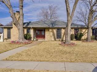 729 Maple Glen Dr, Garland, TX 75043