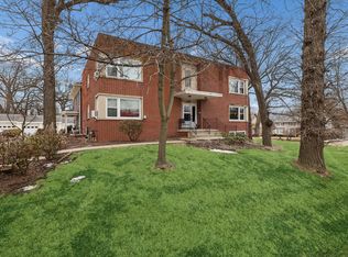 4230 Ingersoll Ave #302, Des Moines, IA 50312