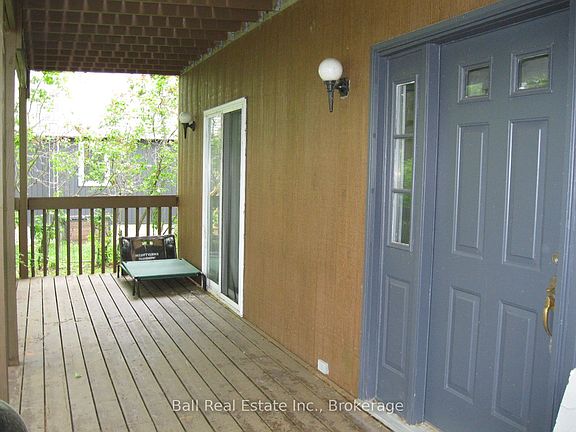 5th image of 24 Maple Ridge Dr