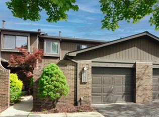 2515 Meade Ct, Ann Arbor, MI