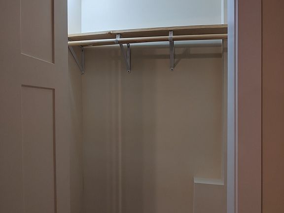 5th image of 2840 N Orchard St #284427