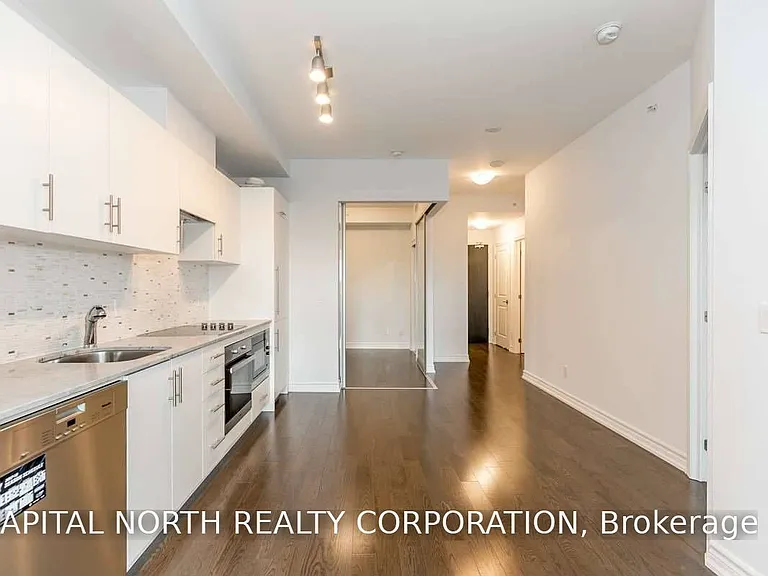 23 Glebe Rd W #403 — Photo 7