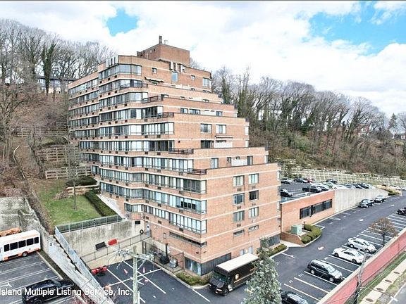 5th image of 755 Narrows Rd N APT 808