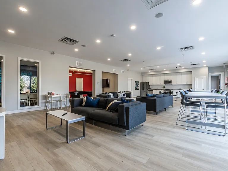 310 Georgian Dr #103 — Photo 31