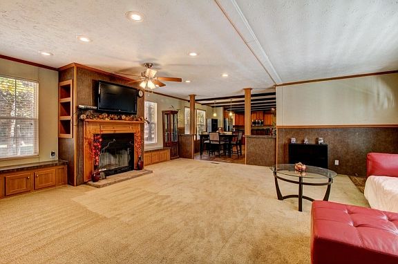 5th image of 3305 Rockcliffe Dr