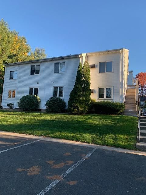 1st image of 1134 Hartford Tpke Unit 1D1