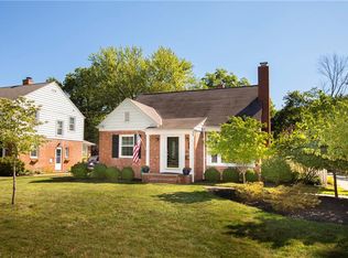 1307 Bates Rd, Rocky River, OH 44116