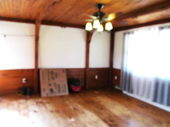 3rd image of 138 Ballou Rd
