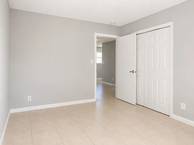 181 NW 42nd St #2 — Photo 14