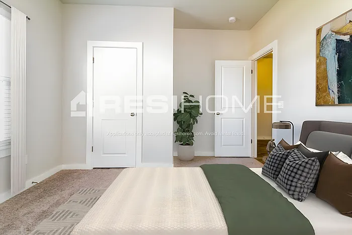 8160B Wesley Ave — Photo 9