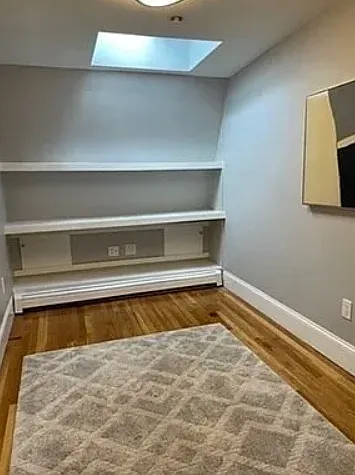2 bed, 750 sqft, $4,000 — Photo 4