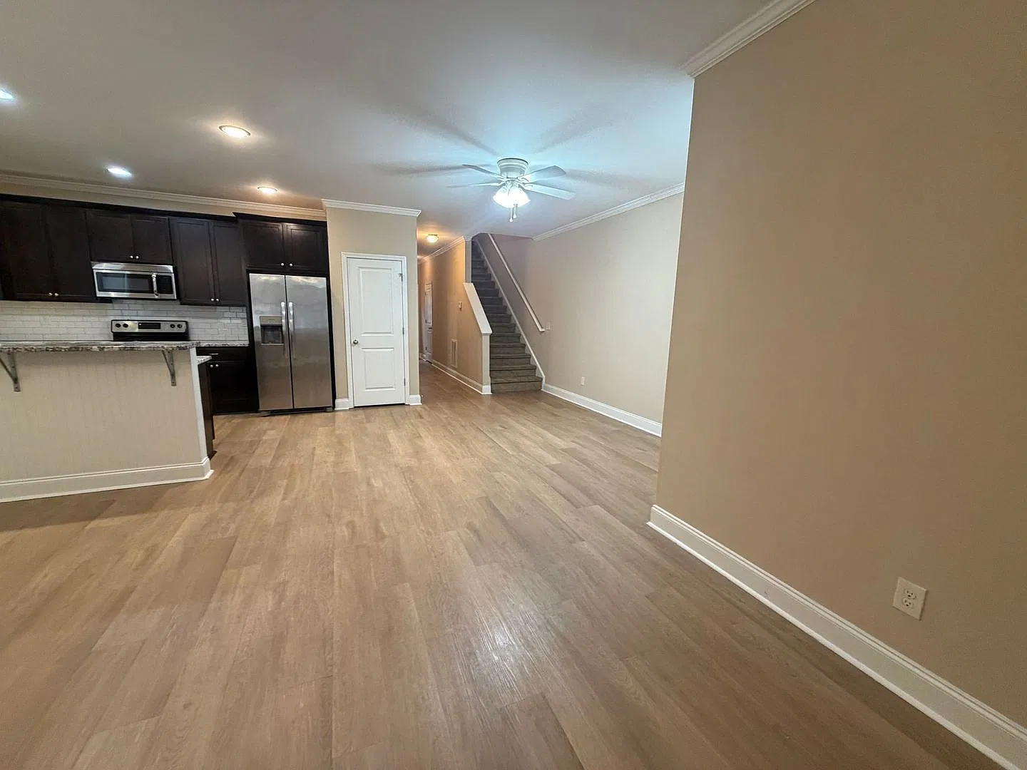 Pre-Leasing For August 7th 2027! — Photo 4