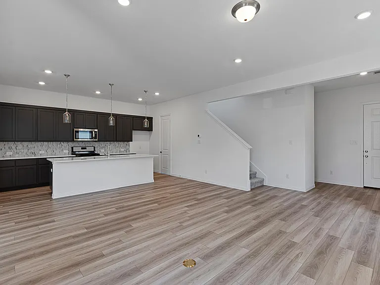 3309 Penn Blvd — Photo 8