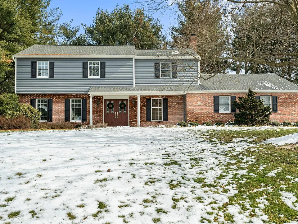 6 Durham Boat Dr