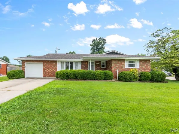 2437 Albert Rasche Dr, Cape Girardeau, MO 63701