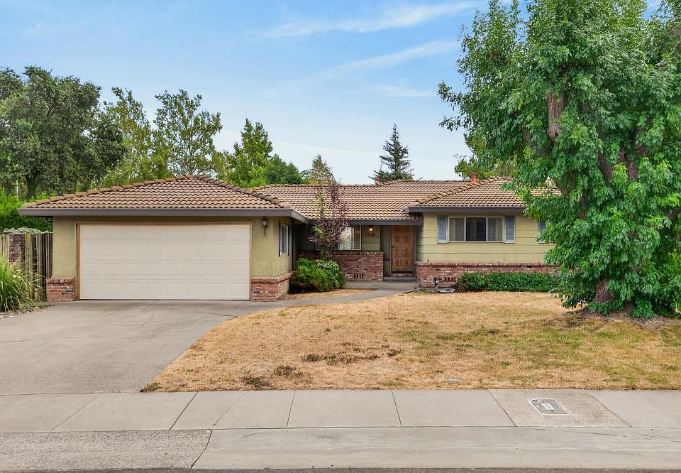 1st image of 7165 Reichmuth Way