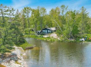 1010 Sanderson Rd, Gravenhurst, ON L0K2B0