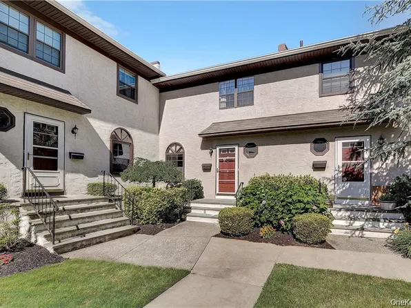 62 Somerset Drive, Suffern, NY 10901