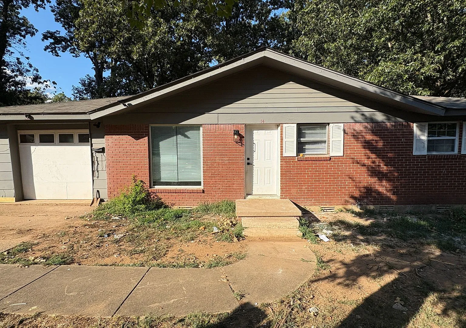 3 bedroom 1.5 baths — Photo 2