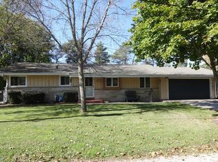 4210 Sunset Rd, Waterford, WI 53185