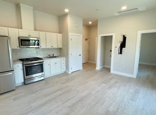 3680 Broad St #207, San Luis Obispo, CA 93401