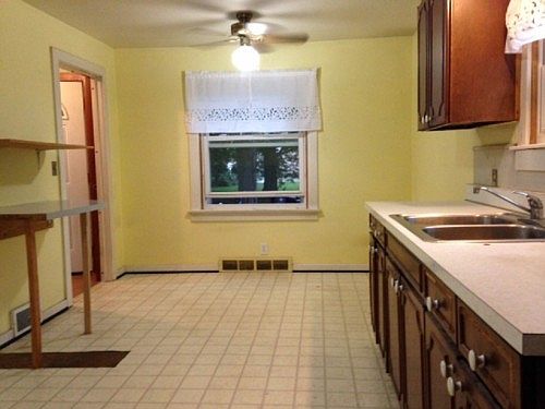 4th image of 1761 W 27th St